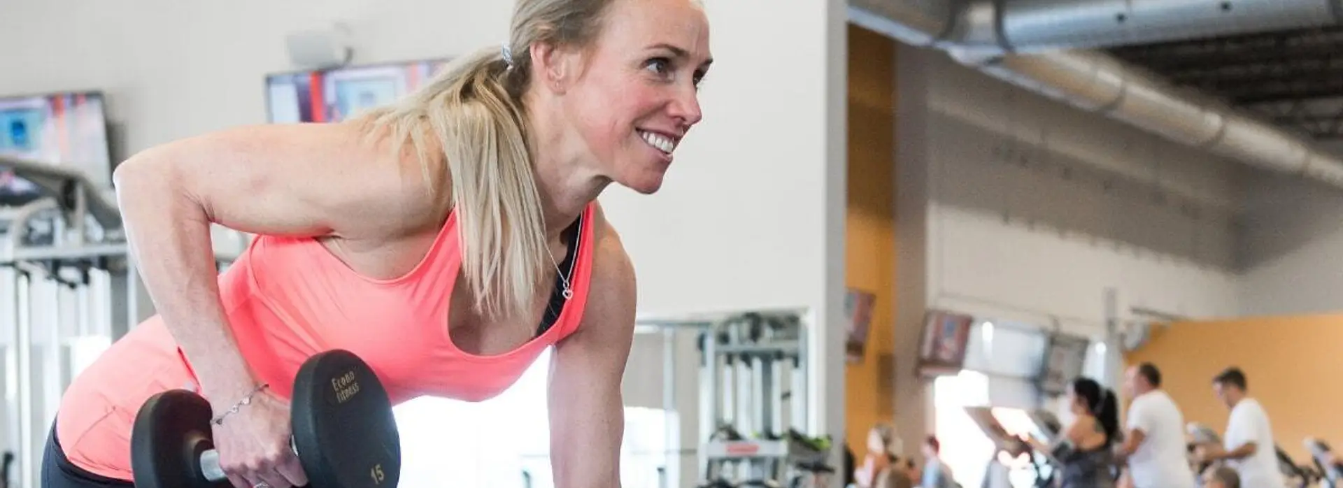 6 RAISONS POUR LESQUELLES LES FEMMES DEVRAIENT FAIRE DE LA MUSCULATION