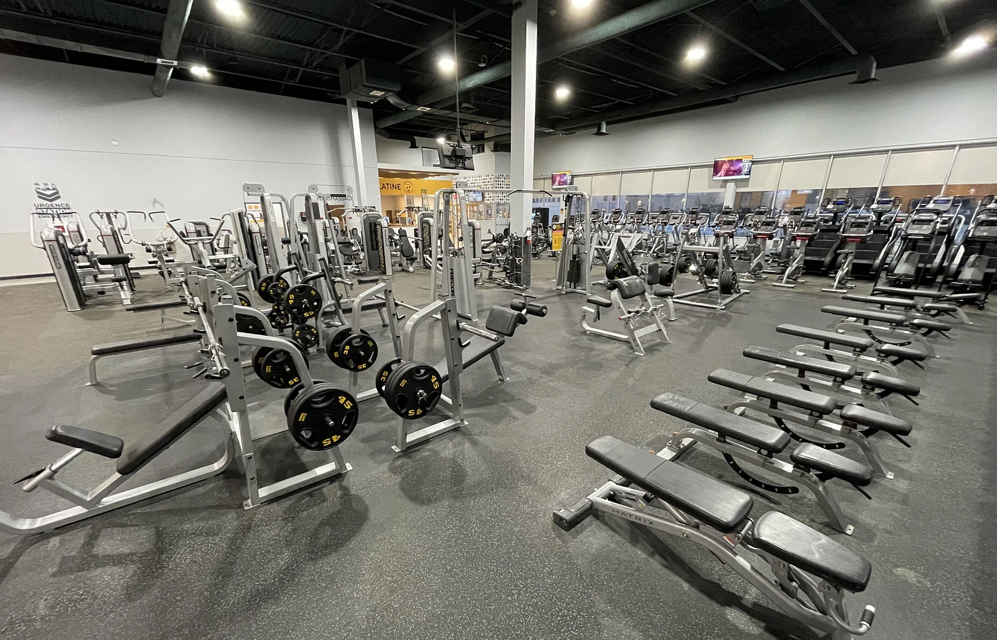 Ouverture du nouveau Econofitness Saint Hyacinthe 1