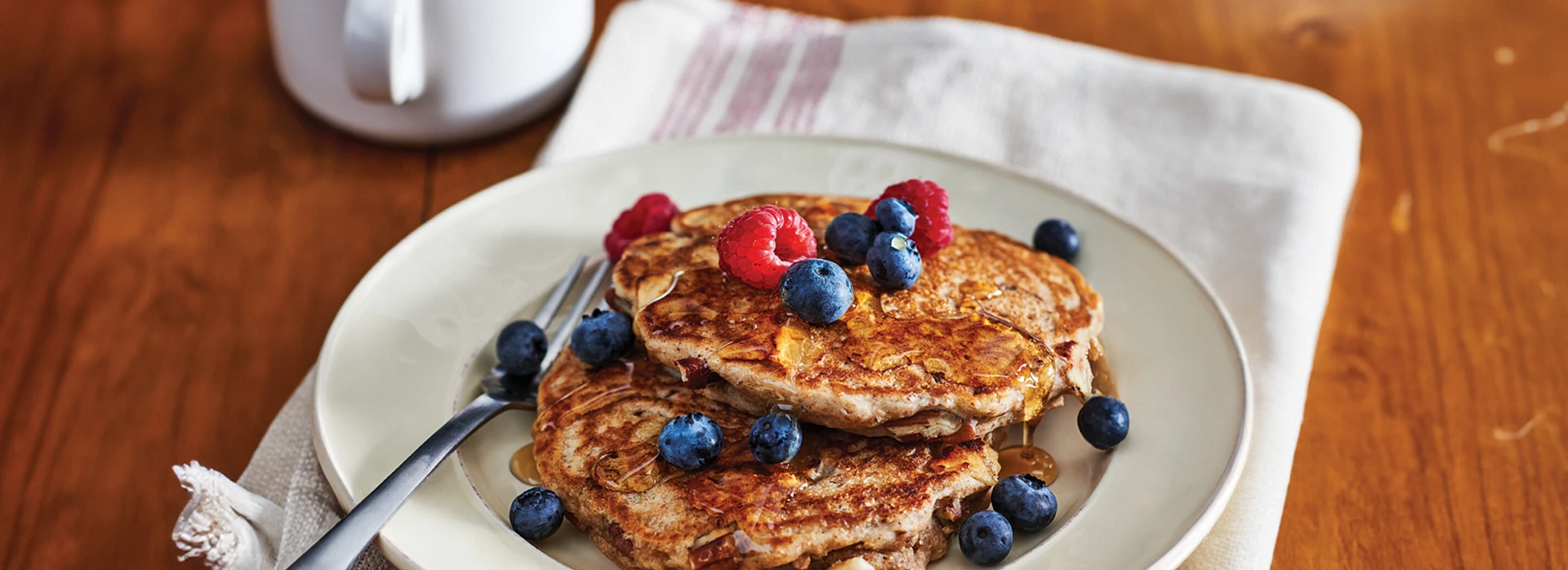 Crepes veganes aux bananes et pacanes