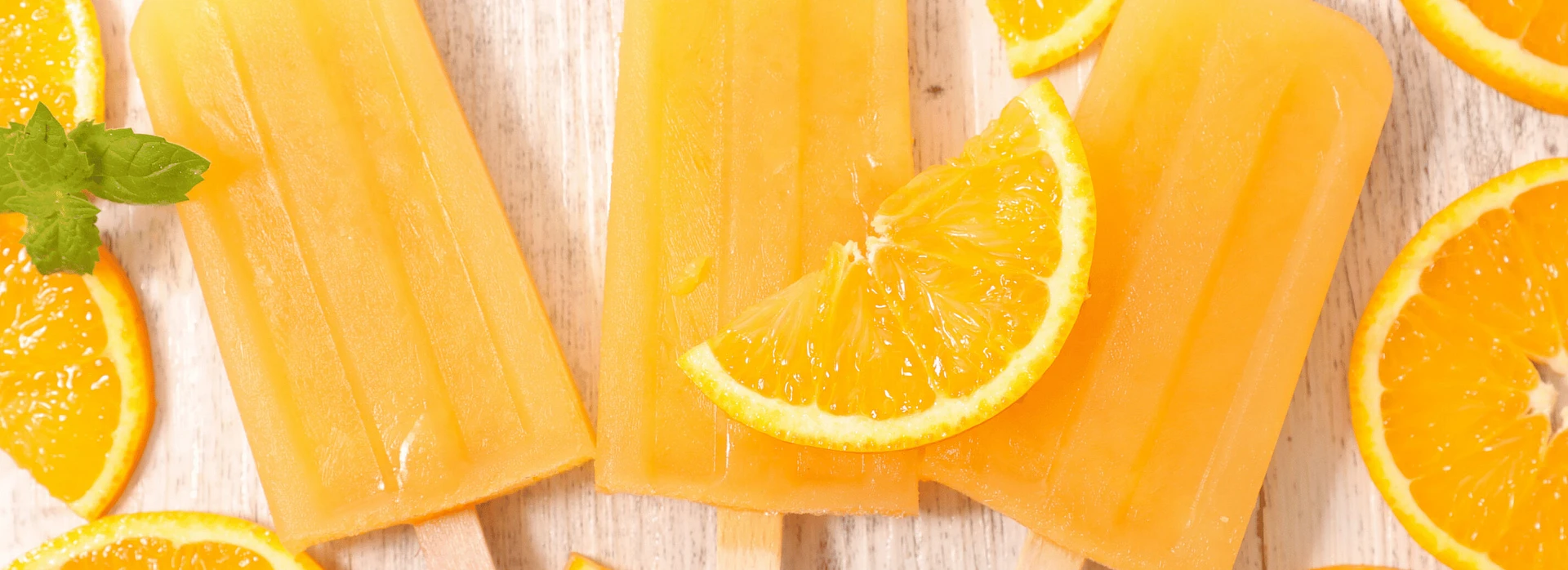 Popsicle onctueux a lorange et au lait de coco